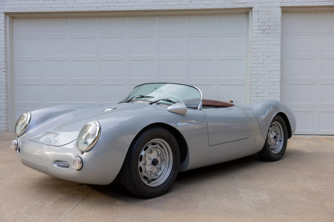 Porsche 550 - Image 2 of 31