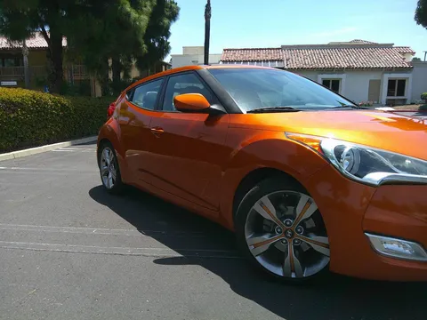 2012 Hyundai Veloster Base 3Dr Coupe