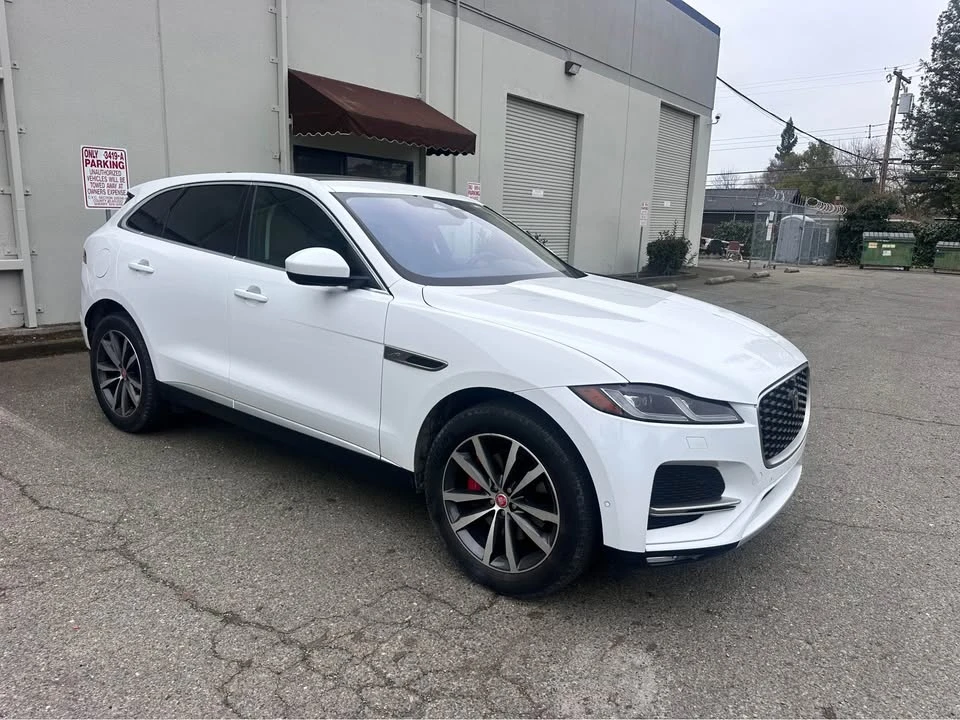 2021 Jaguar F-Pace - Image 2 of 5