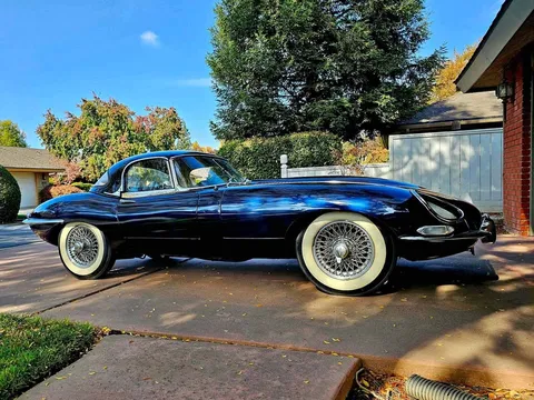 1963 Jaguar E-Type Series 1 Roadster