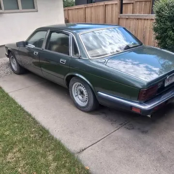 1988 Jaguar XJ6