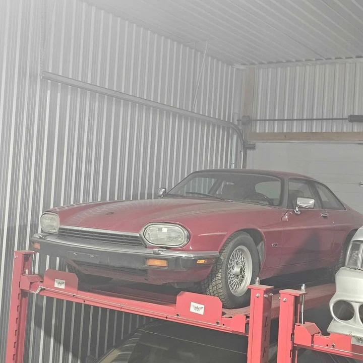 1992 Jaguar XJS - Image 3 of 3
