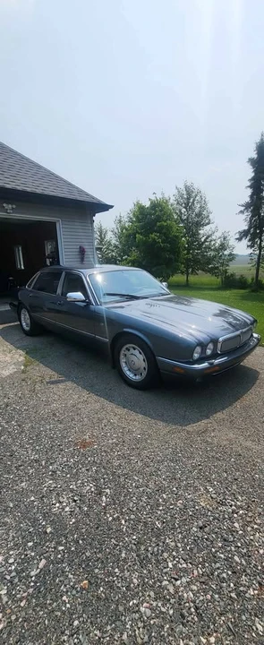 1998 Jaguar X100 XK8 - Image 5 of 5