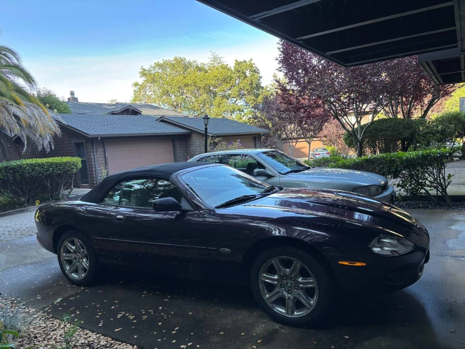 1998 Jaguar X100 XK8 - Image 2 of 6