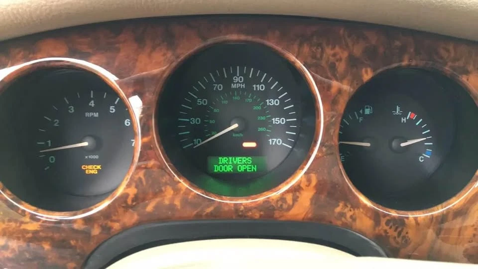 1999 Jaguar X308 XJ - Image 10 of 10