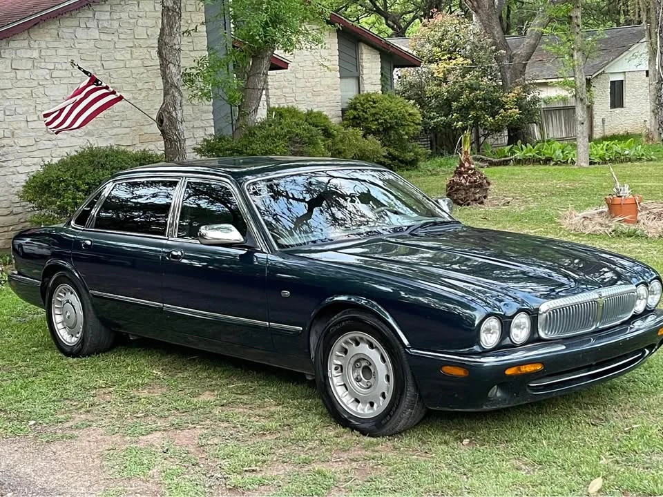 1999 Jaguar X308 XJ - Image 2 of 10