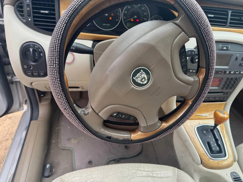 2003 Jaguar X-Type - Image 3 of 4