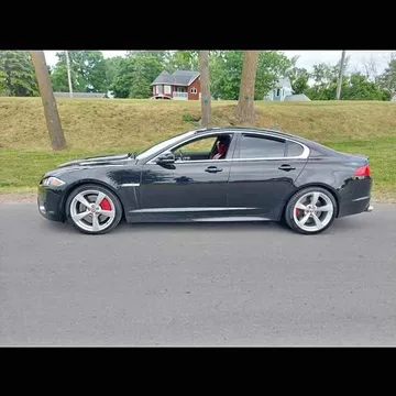 Jaguar XFR/F-Type 20-Inch Rims and Tires