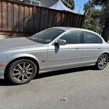2000 Jaguar