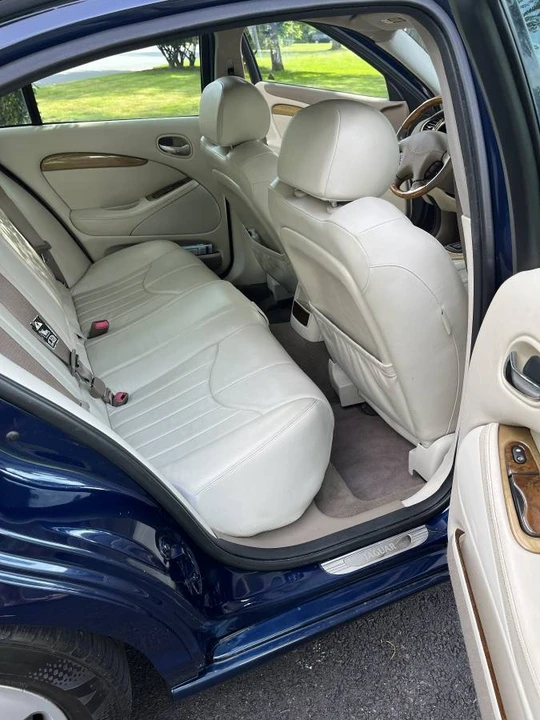 2001 Jaguar S-Type 2nd Gen - Image 8 of 9