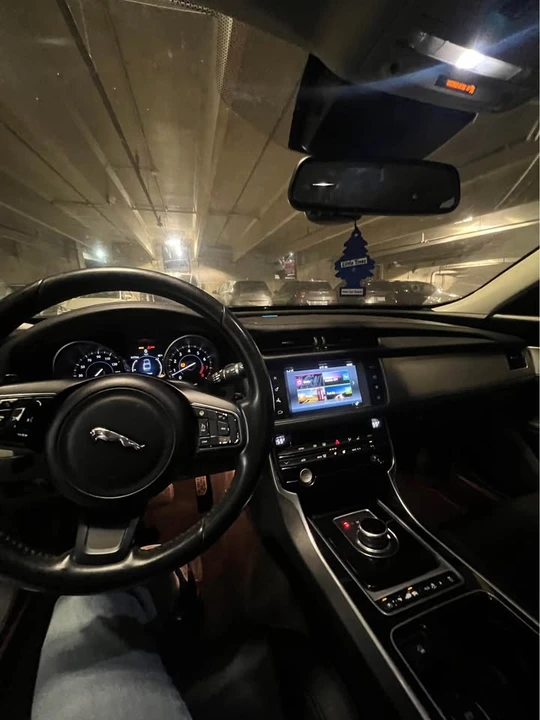 2017 Jaguar X260 XF - Image 7 of 9