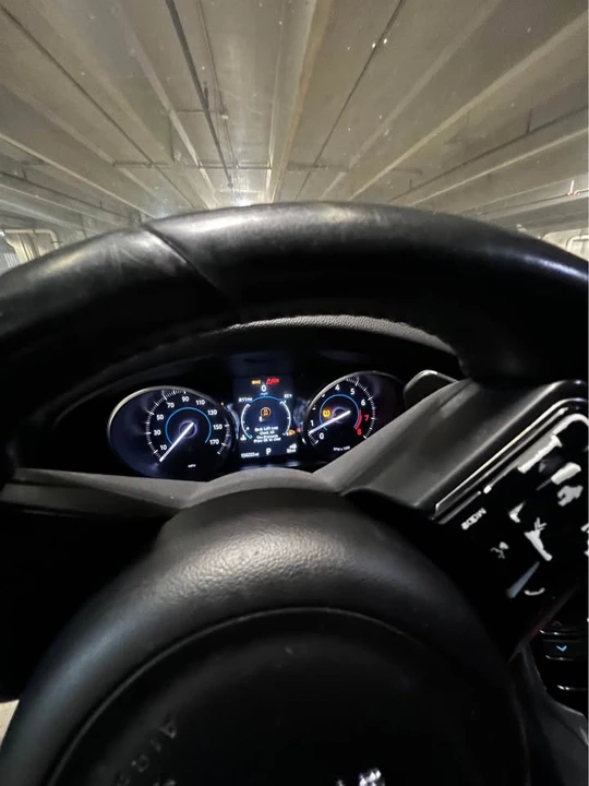 2017 Jaguar X260 XF - Image 6 of 9