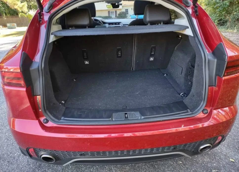 2018 Jaguar E-Pace - Image 4 of 8