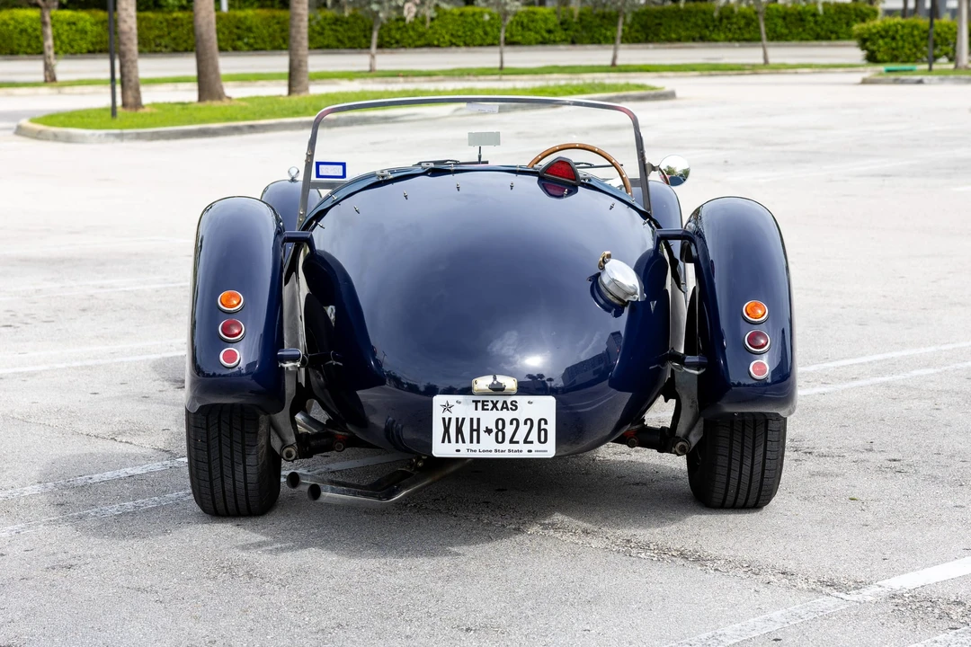 Jaguar Replica - Image 24 of 31