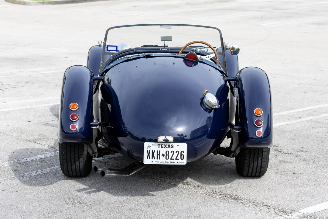 Jaguar Replica - Image 23 of 31