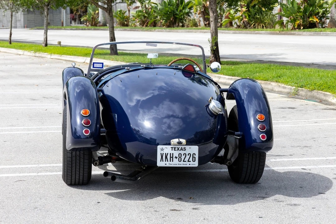 Jaguar Replica - Image 20 of 31