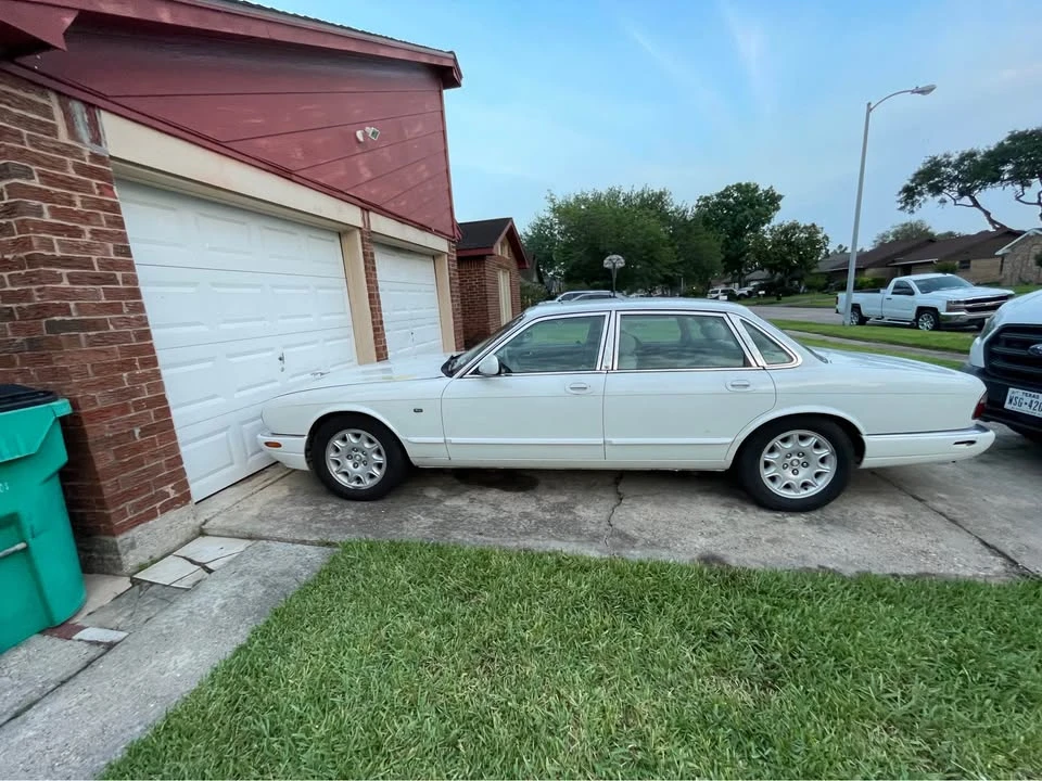 1998 Jaguar X308 XJ - Image 4 of 6