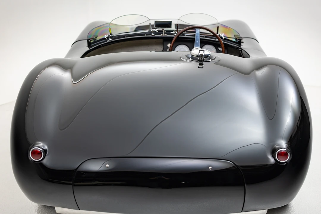 Jaguar Replica - Image 18 of 31