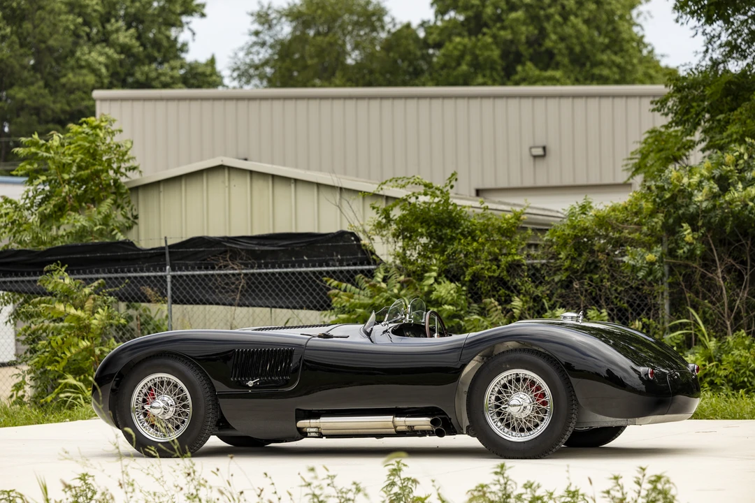 Jaguar Replica - Image 15 of 31