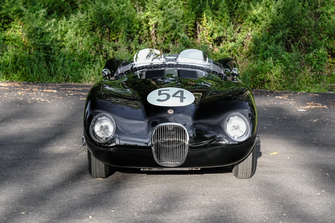 Jaguar Replica - Image 7 of 31