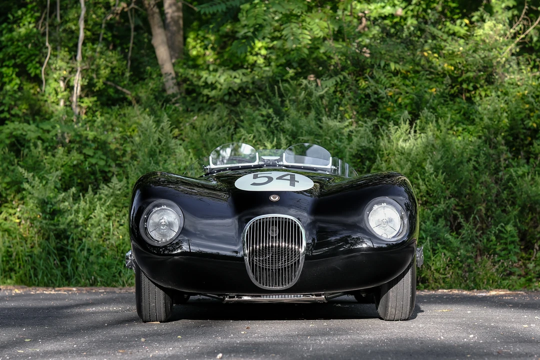 Jaguar Replica - Image 6 of 31