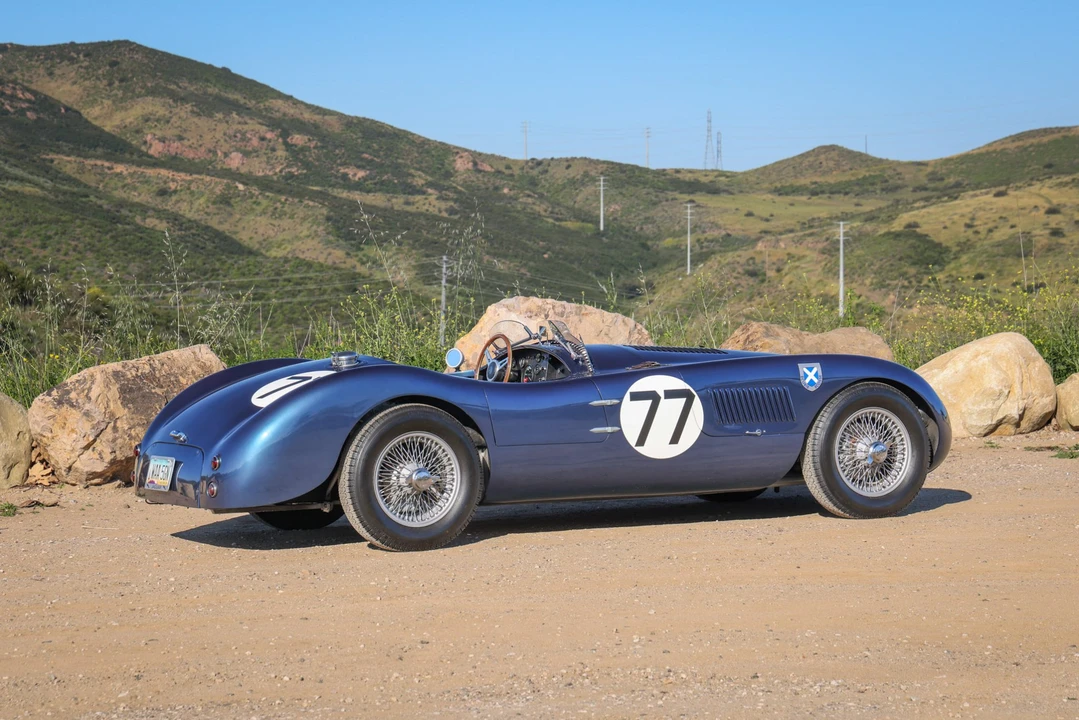 Jaguar Replica - Image 18 of 31