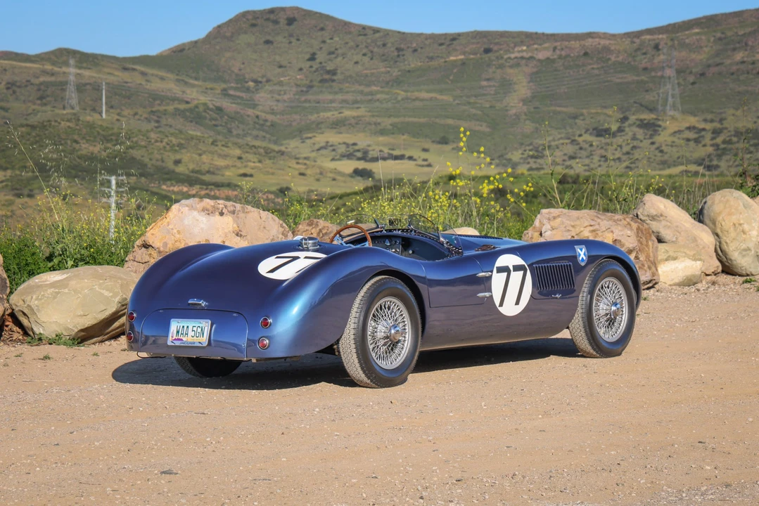 Jaguar Replica - Image 17 of 31