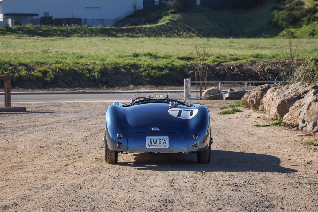 Jaguar Replica - Image 15 of 31