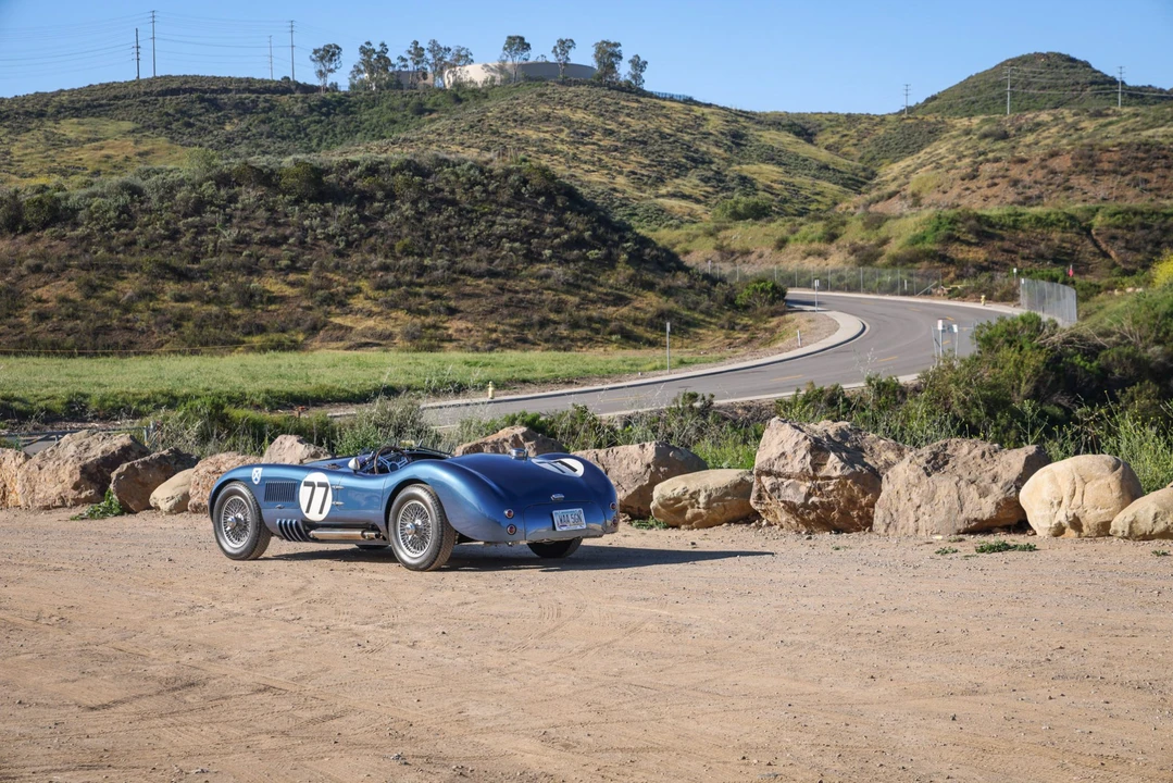 Jaguar Replica - Image 12 of 31