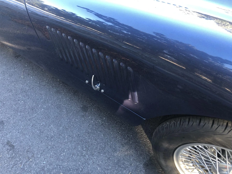 Jaguar Replica - Image 26 of 31