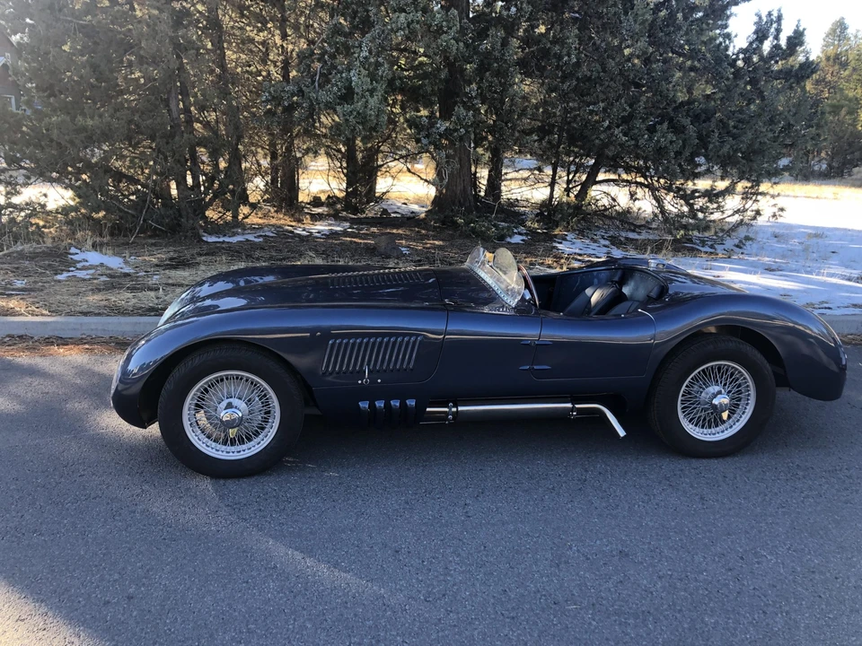 Jaguar Replica - Image 16 of 31