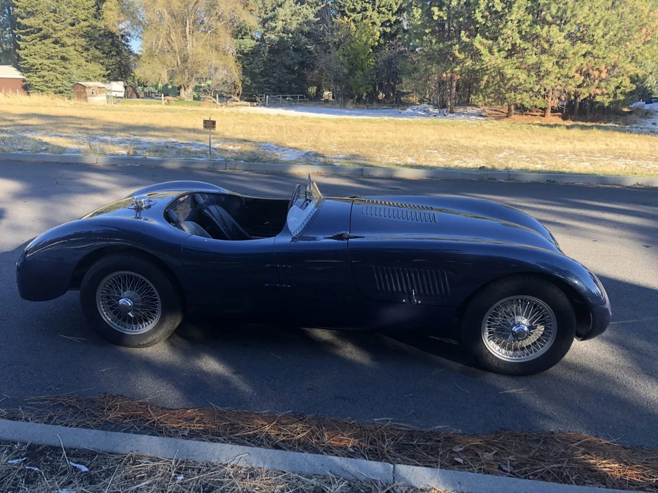 Jaguar Replica - Image 24 of 31