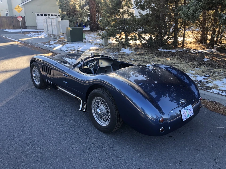 Jaguar Replica - Image 18 of 31