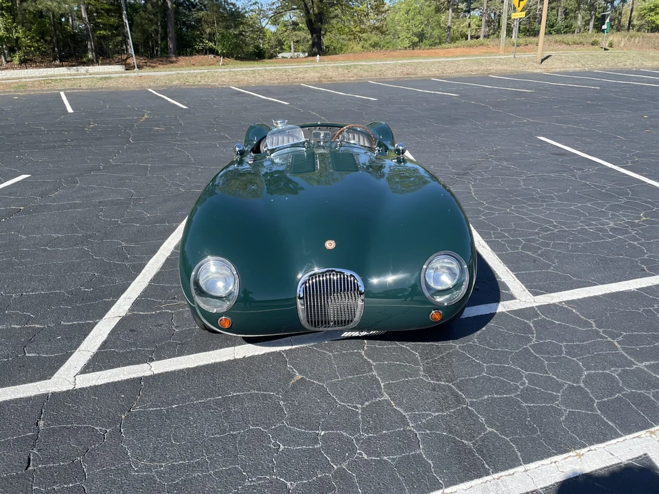 Jaguar Replica - Image 5 of 31