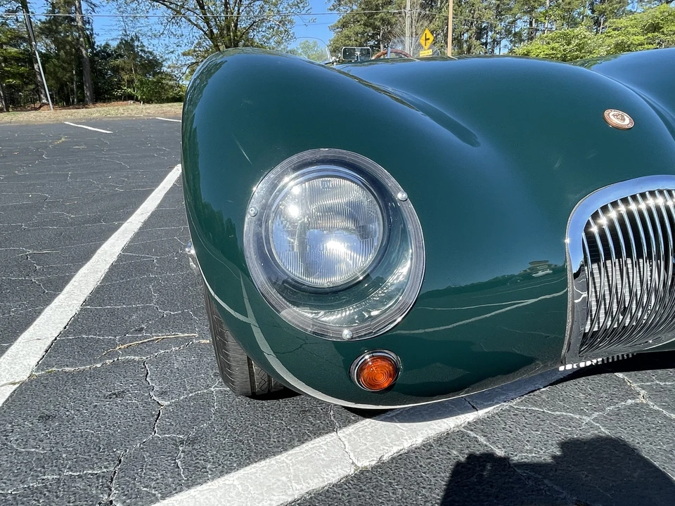 Jaguar Replica - Image 19 of 31