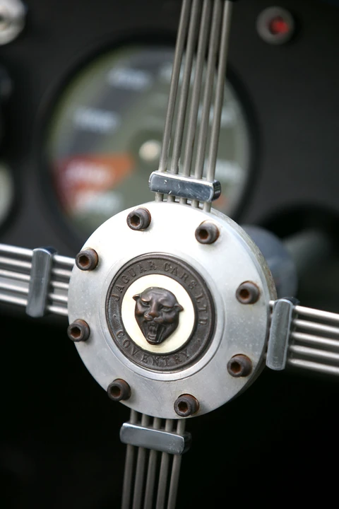 Jaguar Replica - Image 4 of 12