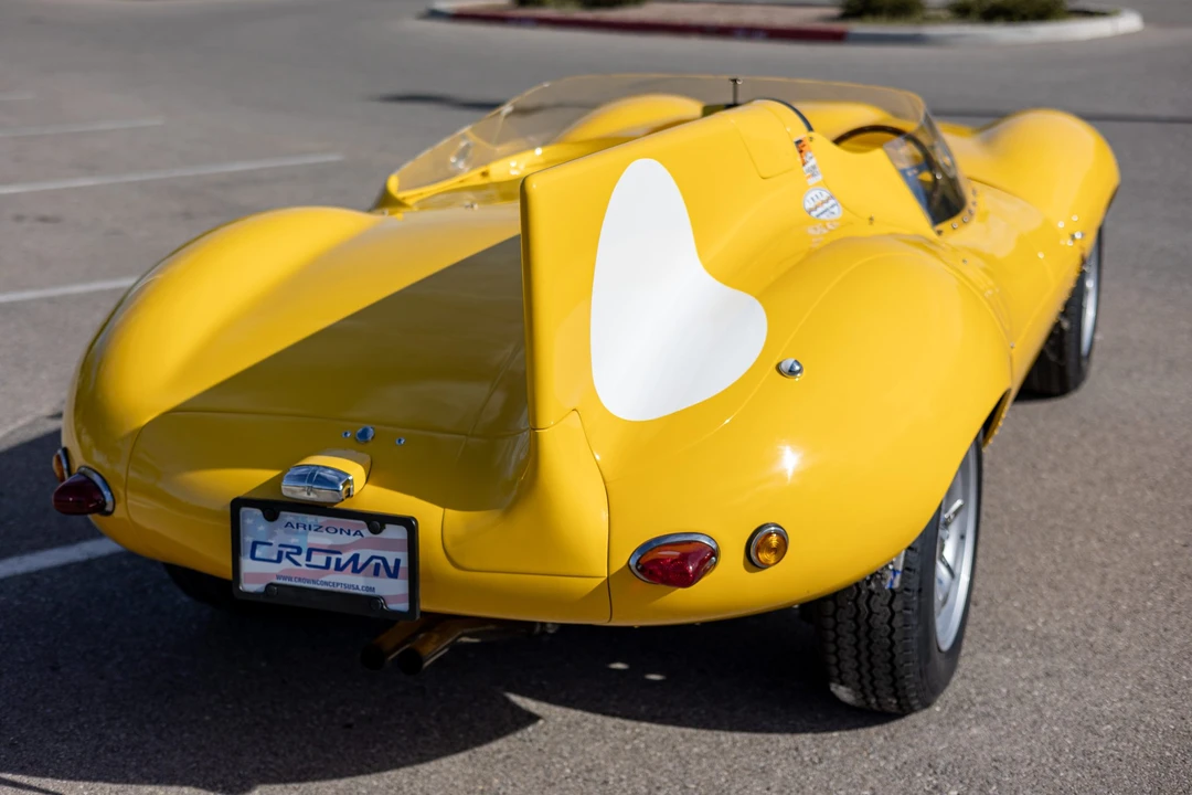 Jaguar Replica - Image 15 of 31
