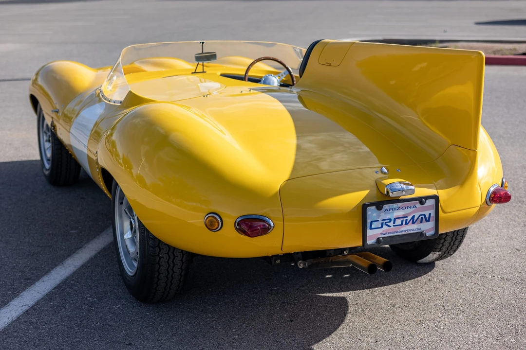 Jaguar Replica - Image 14 of 31