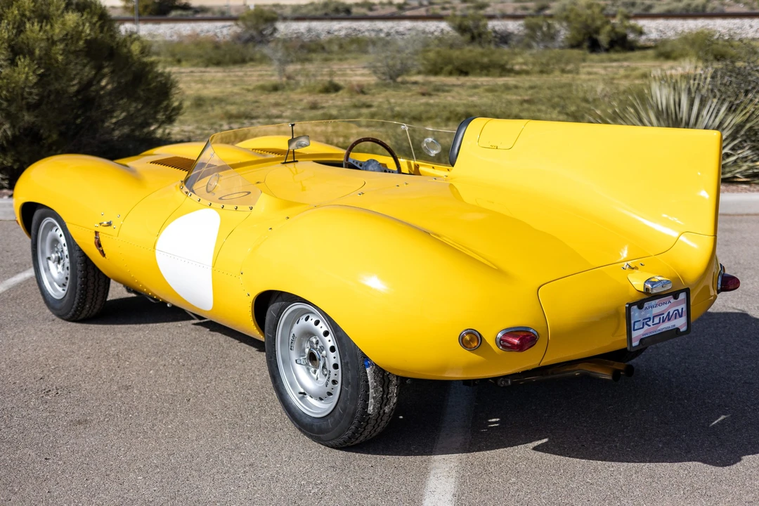 Jaguar Replica - Image 13 of 31
