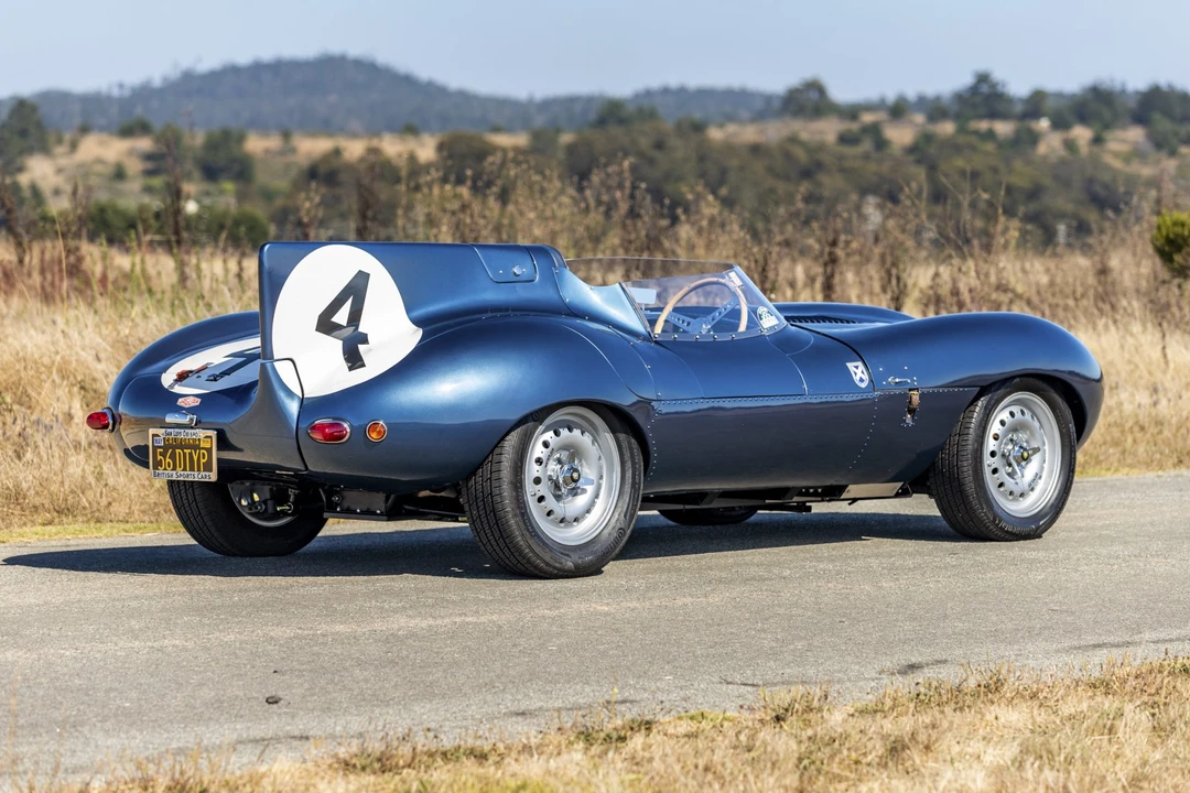 Jaguar Replica - Image 7 of 31