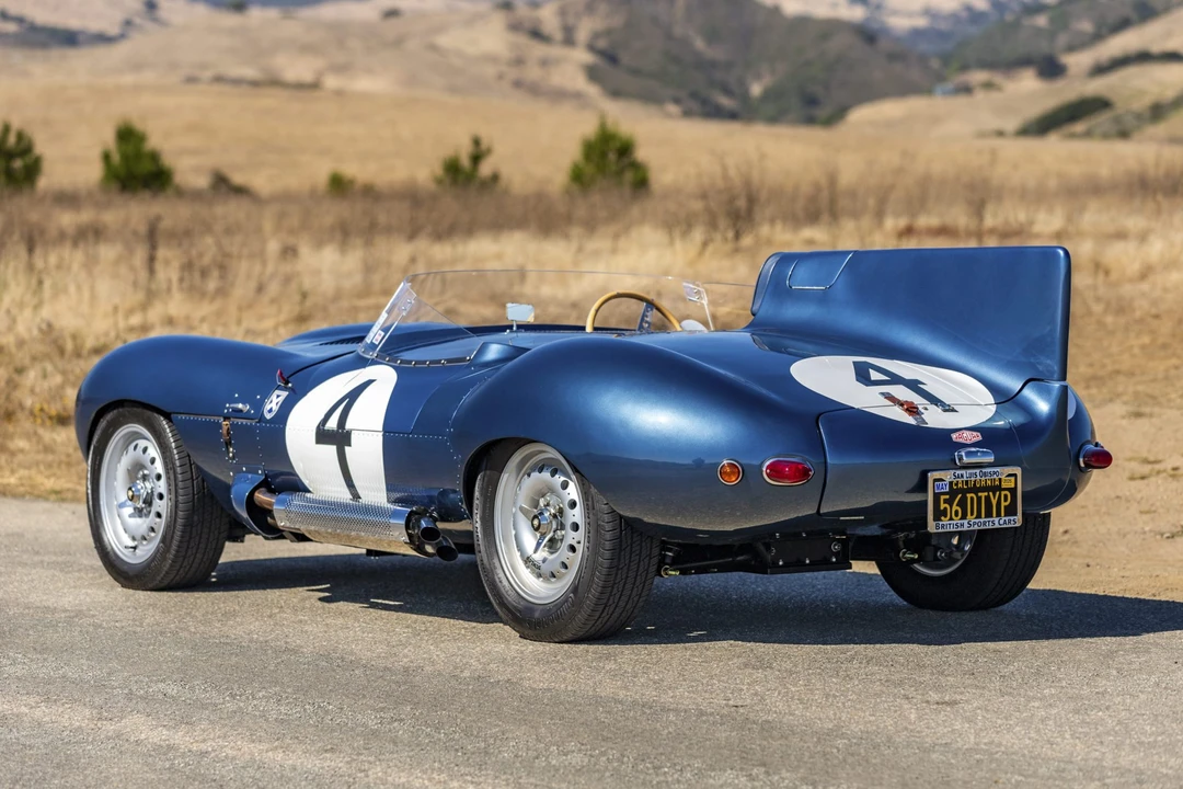 Jaguar Replica - Image 5 of 31