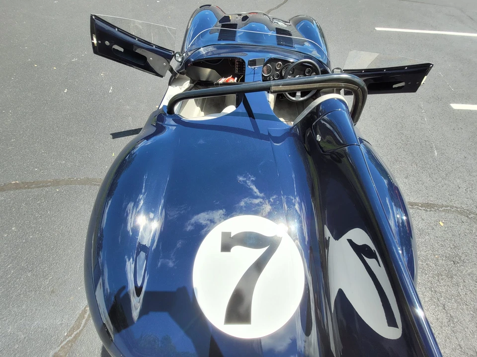 Jaguar Replica - Image 19 of 31