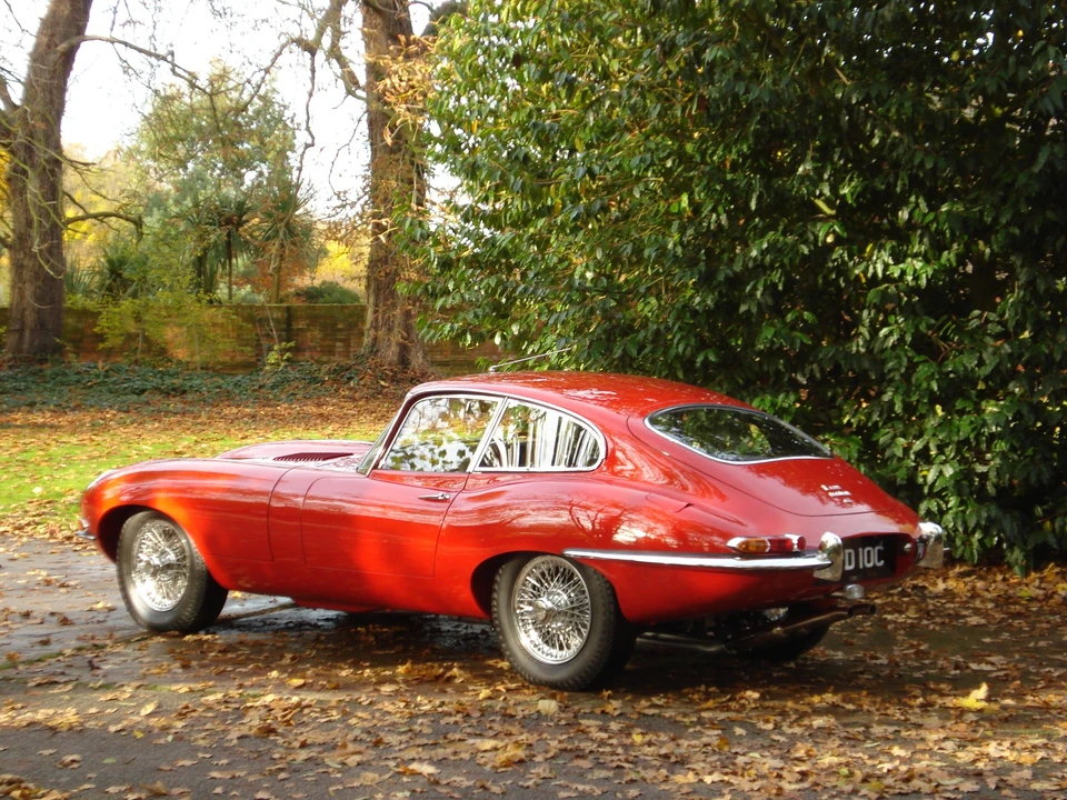 1964 Jaguar E-Type Series 1 - Image 4 of 7