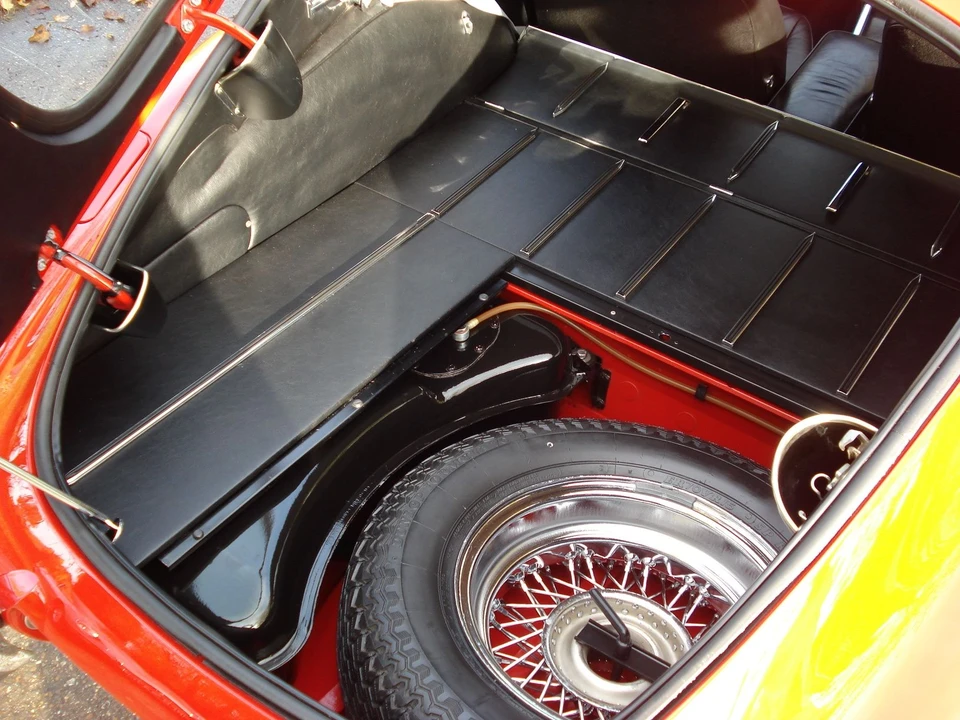 1964 Jaguar E-Type Series 1 - Image 5 of 7