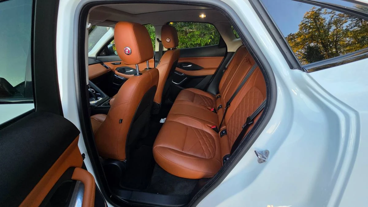 2019 Jaguar E-Pace - Image 12 of 18