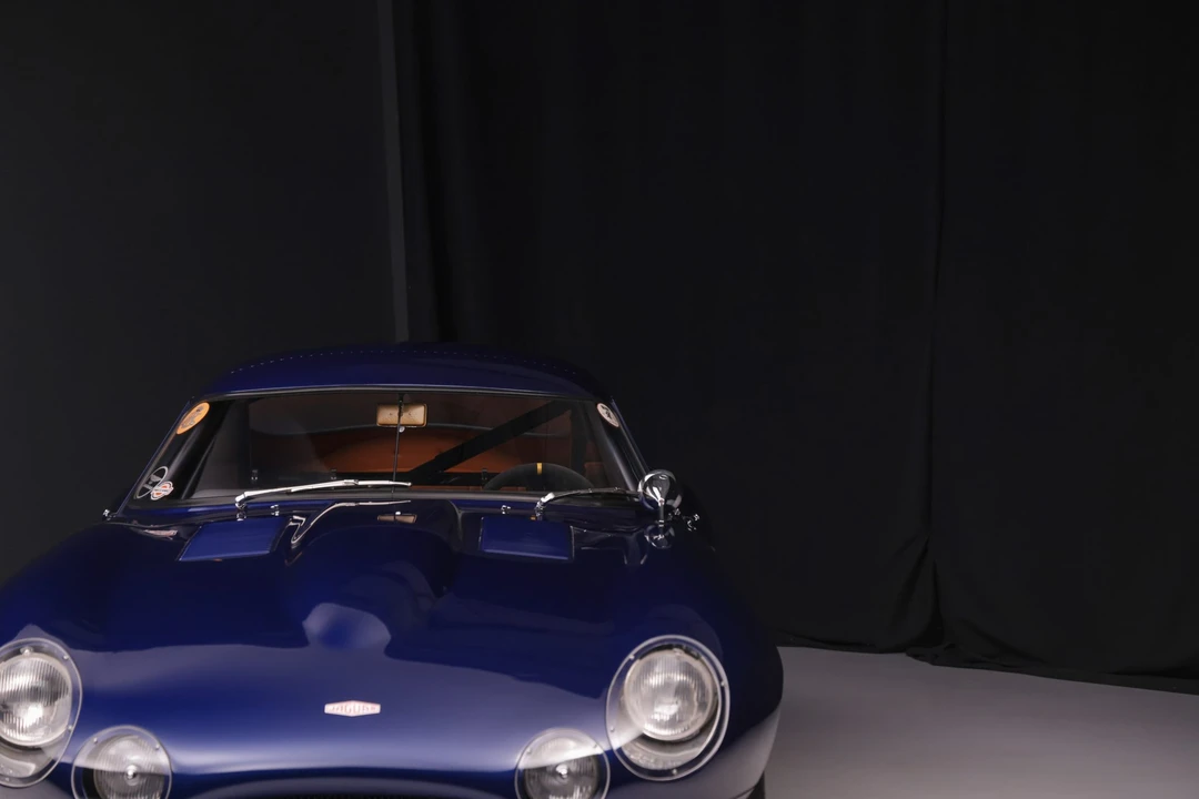 Jaguar Replica - Image 14 of 31