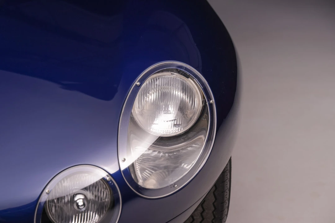 Jaguar Replica - Image 23 of 31