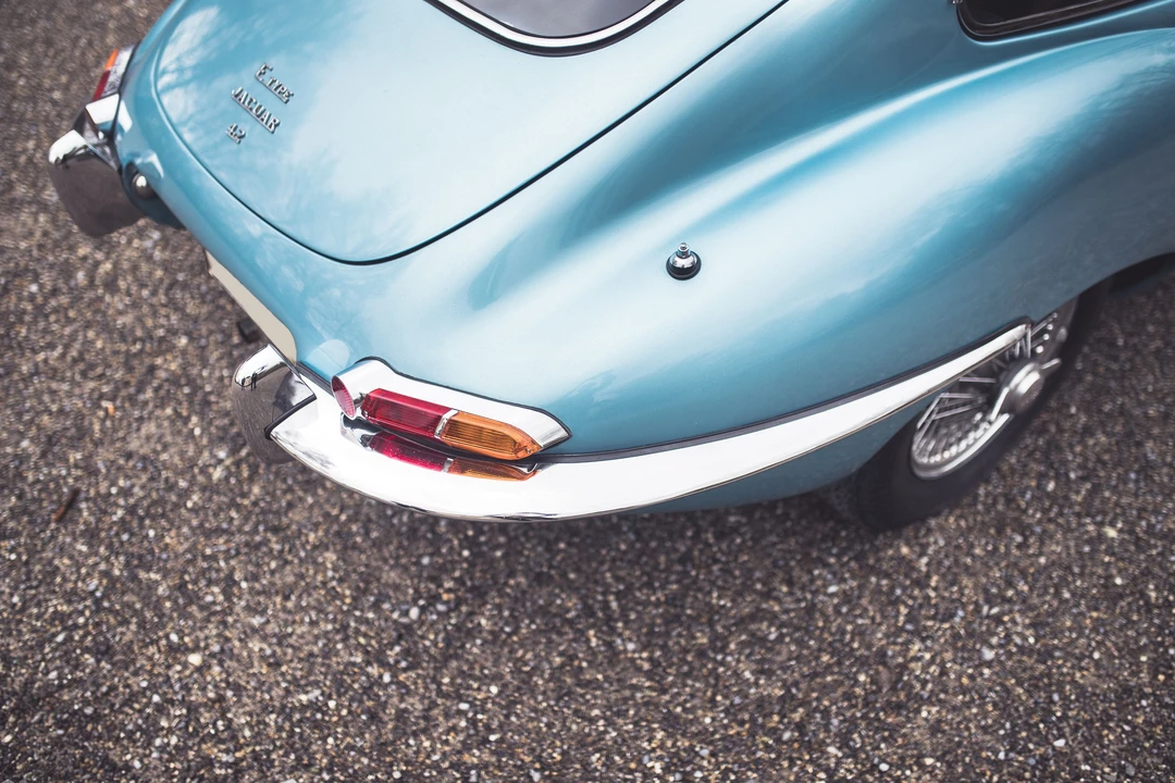 Jaguar E-Type Series 1 2+2 - Image 28 of 31