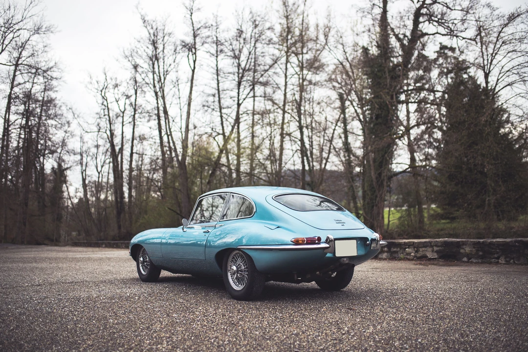 Jaguar E-Type Series 1 2+2 - Image 9 of 31