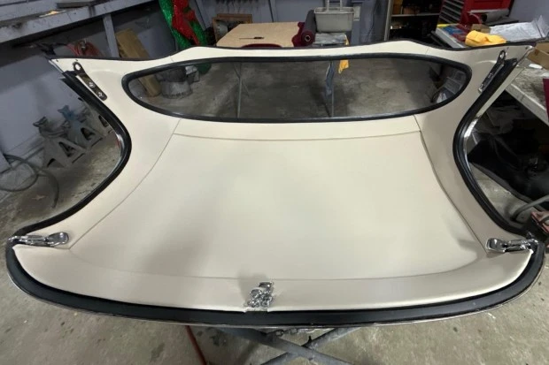 Parts & Memorabilia Bodywork - Image 3 of 4